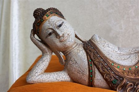 Laying Down Meditation Buddha